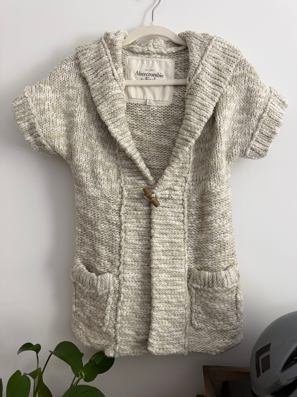 Vintage Circa 2005 Abercrombie & Fitch Marled Oat Hooded Short Sleeve Cardigan